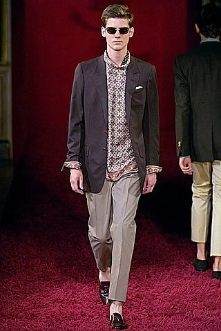 Look 3